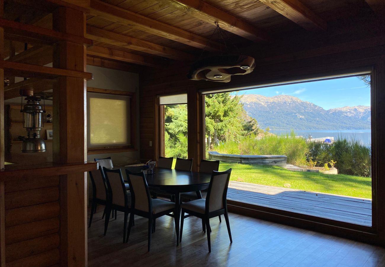 Cabin in Villa La Angostura - Inalafquen