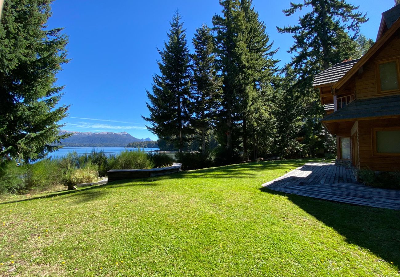 Cabin in Villa La Angostura - Inalafquen